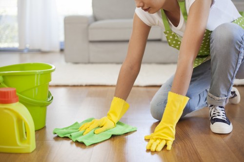 Deep carpet cleaning for busy Cranham households